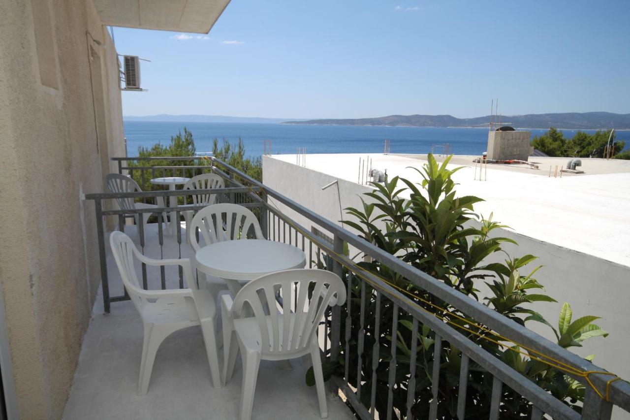 Apartments And Rooms With Parking Space Brela, Makarska - 6895 Exterior foto